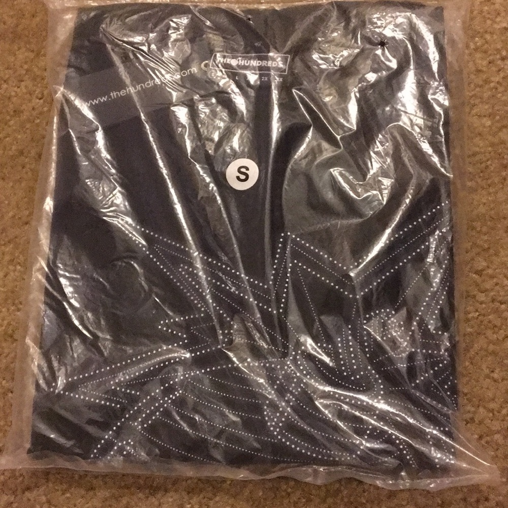 Brand New The hundreds Adam Bomb T-shirt small